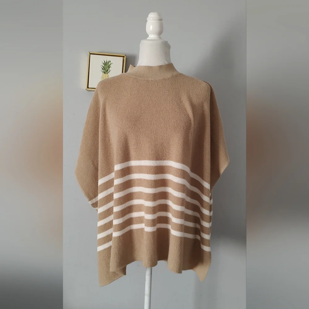 Sweater Women J Crew  Poncho  One Size Color Beige And White High Neck Relaxed